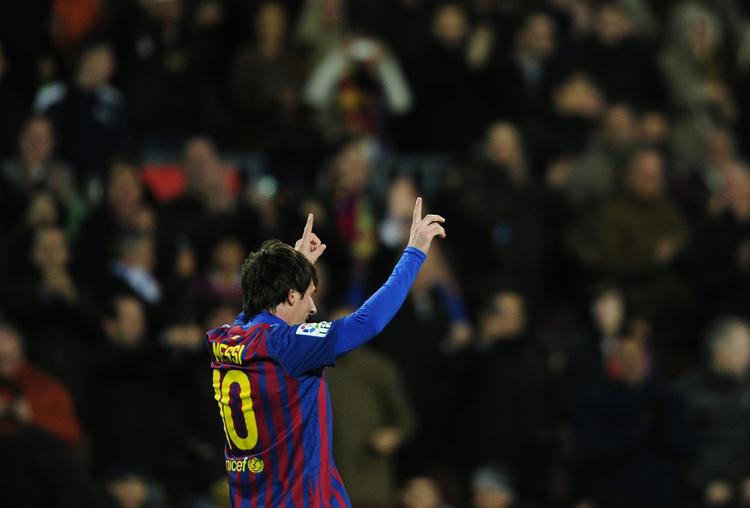 234. Messi snuppede rekorden med stil, da han scorede hattrick i hjemmekampen mod Grenada. 