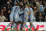 COMEBACK. Carlos Tevez (i midten) spillede  i dag sin første kamp for Manchester City, siden sin kontrovers med manager Mancini sidste år. 