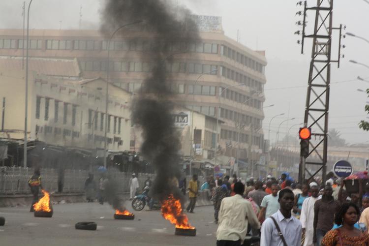 uro. Uroen i Mali begyndte i går. Billedet er fra byen Bamako. 
