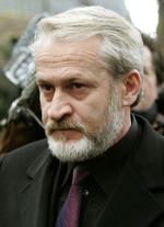 storpolitik. Akhmed Zakajev leder den tjetjenske eksilregering, der ligger i en årelang konflikt med Rusland. 
