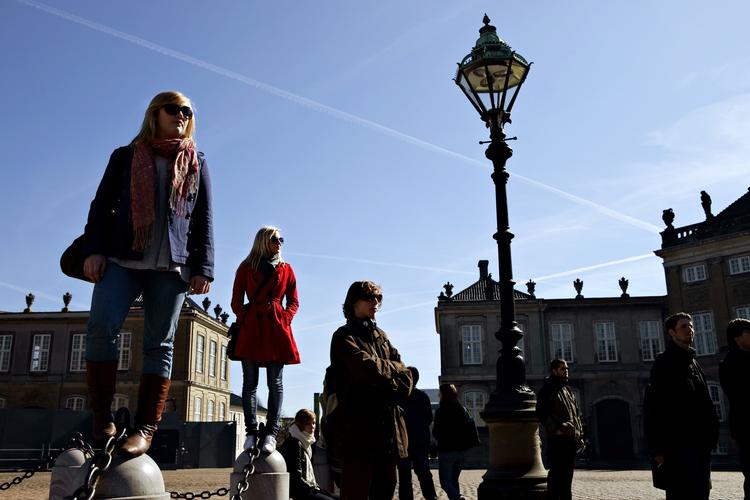 KLIMAFORANDRINGEr. Solen skinnede verdens borger oftere i øjnene end hidtil. 