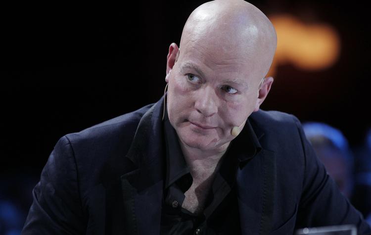 Thomas Blachman, født i 1963, er  jazzmusiker, komponist, producer og fem gange vinder af Danish Music Awards. Han har været X-Factor-dommer i 2008, 2009, 2011 og i år. 