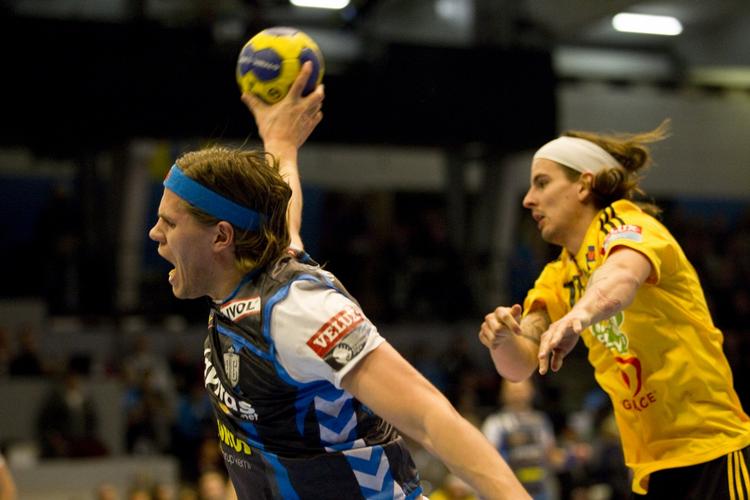 Mikkel Hansen i aktion mod IK Sävehof. 