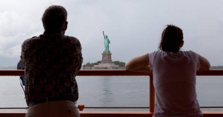 Vue. En tur med den gratis Staten Island Ferry giver et fint kig til Frihedsgudinden og Manhattan. 