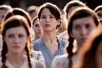 Afsted. Slå ihjel eller dø. Det er sådan nogenlunde grundpræmissen i 'The Hunger Games', som efter åbningsweekenden er den bedst sælgende ikke-sequel i filmhistorien. Jennifer Lawrence spiller hovedrollen. 