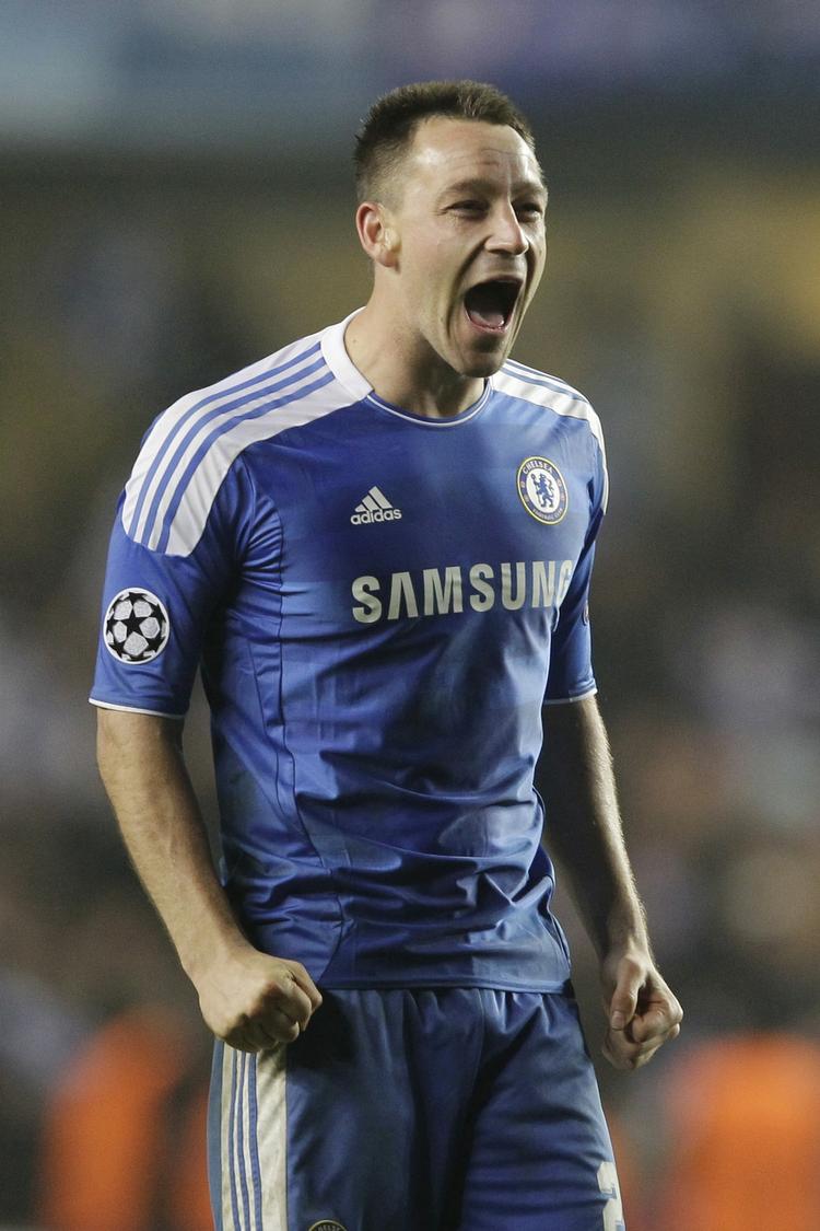 Lederen. Med 526 kampe og 10 år som anfører for Chelsea er John Terry placeret øverst i hierarkiet, hvor han trumfer Frank Lampard, Ashley Cole, Didier Drogba og målmand Petr Cech. 