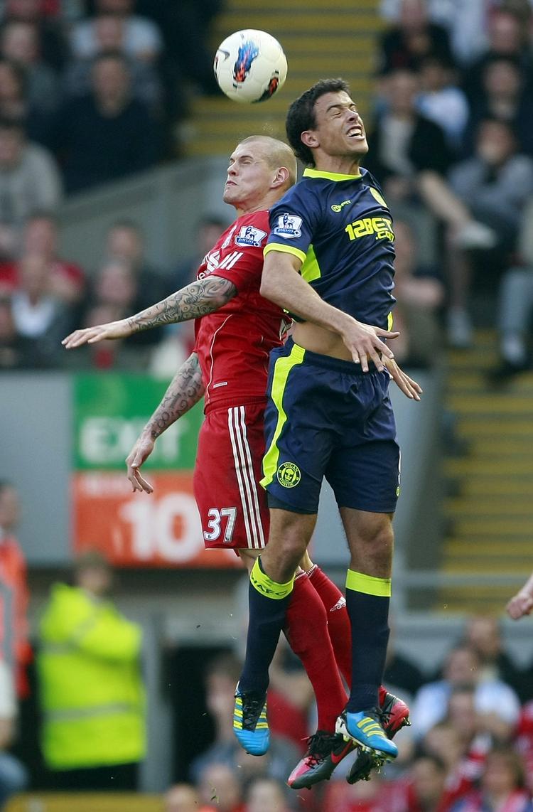 Krumtap? Skrtel har fungeret som Liverpools forsvarschef, siden Daniel Agger blev skadet i slutningen af februar. Siden har Liverpool tabte fire af seks kampe. 