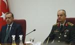 FARCE. Den tidligere militærchef, Ilker Basbug, i Tyrkiet er anklaget for at stå bag kupplaner mod Erdogan-regeringen. 