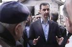 Den syriske præsident Bashar al-Assad besøgte forleden kvarteret Baba Amr i byen Homs, der tidligere var en højborg for oprørerne. 