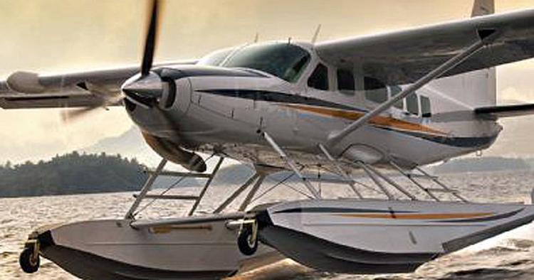 FLYVENDE. Det er et vandfly fra selskabet Samair (billedet), der muligvis skal flyve mellem Danmarks to største byer. 