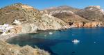 USPOLERET. Den græske ø Folegrandos er langt mindre besøgt end naboøen Santorini. 