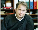Kursskifte. »Vi vil tilbage til, at det er redaktionerne, der bestemmer, og ikke salgsafdelingerne, som tilfældet har været«, siger den nye direktør hos Lindhardt &amp; Ringhof, Lars Boesgaard. 
