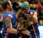 Klasse. Joachim Boldsen og co. fik i aftes vendt et truende nederlag til Aarhus i kampens sidste 20 minutter. Det er den slags præstationer, der skal til, hvis Barcelona skal besejres over to kampe. 