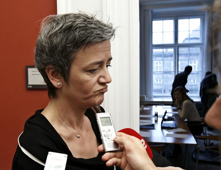 Skuffelse. Margrethe Vestager beskyldes for at vende på en tallerken. 