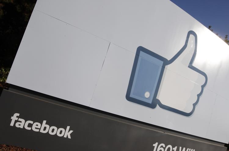 Sprogdød.  Ifølge en amerikansk forsker, så kan sociale medier som Facebook være med til at forhindre, at sprog uddør. 