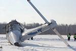 Flystyrt. Halen fra det ATR-72-fly, der her til morgen styrtede ned uden for den russiske by Tyumen. 