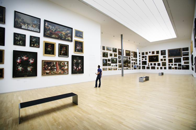 Onlinekunst. Statens Museum for Kunst vil bidrage til, at vores fælles kulturarv bredes ud i verden og har derfor gjort en række af deres kendte værker tilgængelige på internettet. 