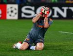 mål-lækage. Alexander Doni græmmer sig efter en tabt straffesparkskonkurrence for AS Roma mod Arsenal. Nu skal den brasilianske keeper spille sine første kampe for Liverpool. 