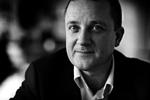 Kortfattet. Jakob Scharf kommenterer ikke oplysningen om, at PET skulle have slettet dele af Ole Sohns sagsmapper. 