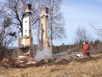 BRAND. Naboerne fik sig en overraskelse, da de i går morges opdagede, at nabohuset var brændt ned. 