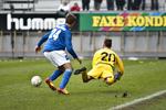 FLYVENDE. Selv om Janus Drachmann var flyvende fik Mathias Tauber og Lyngby holdt AC Horsens nede. 