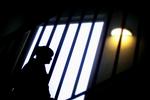 Psykiatri. »Lad os håbe, at vi, der hurtigt var ved at få ordet syltekrukke på vore læber ved nyheden om psykiatriudvalget, får en dårlig smag i munden, når udvalget om et år lister en stribe konstruktive forslag op«, skriver Claudi. 