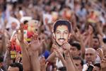 støtte. Der har i den seneste tid været flere demonstrationer i Bahrain med kravet om at få løsladt dansk-bahrainske Abdulhadi al-Khawaja, som har sultestrejket i over 60 dage. 