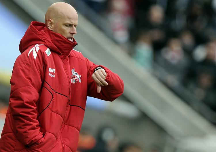 klokkeklart. Nederlaget til Mainz fik ingen konsekvenser for Ståle Solbakkens trænerjob i FC Köln. 