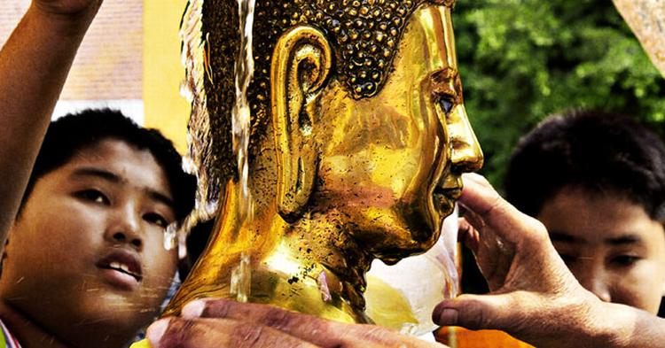 OPBLOMSTRING. Cambodjas hovedstad har været plaget af uro og folkemord, men nu har den fået skønheden tilbage. 