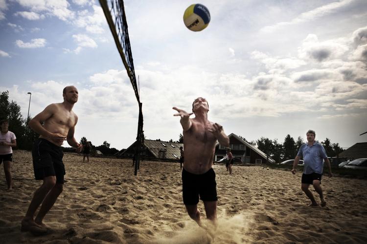 Bevægelse. Idrætshøjskolernes fremgang trækker læsset, eftersom det samlede antal af højskoleelever er stabilt. 