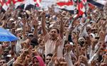 Protest. Tusindvis af egyptere er samlet på Kairos Tahrirplads. 