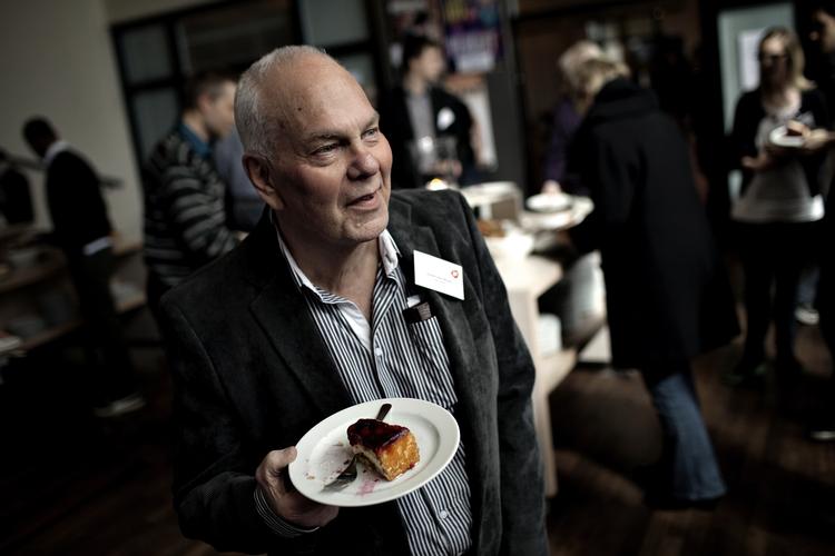 Forandring. Ud over eftermiddagslagkagen er stort set al forplejning anderledes på nutidens SF-landsmøde, end det var i gamle dage, husker Svens Albreksen 