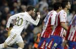 Mål. Real Madrid's Gonzalo Higuain jubler over sin scoring. 