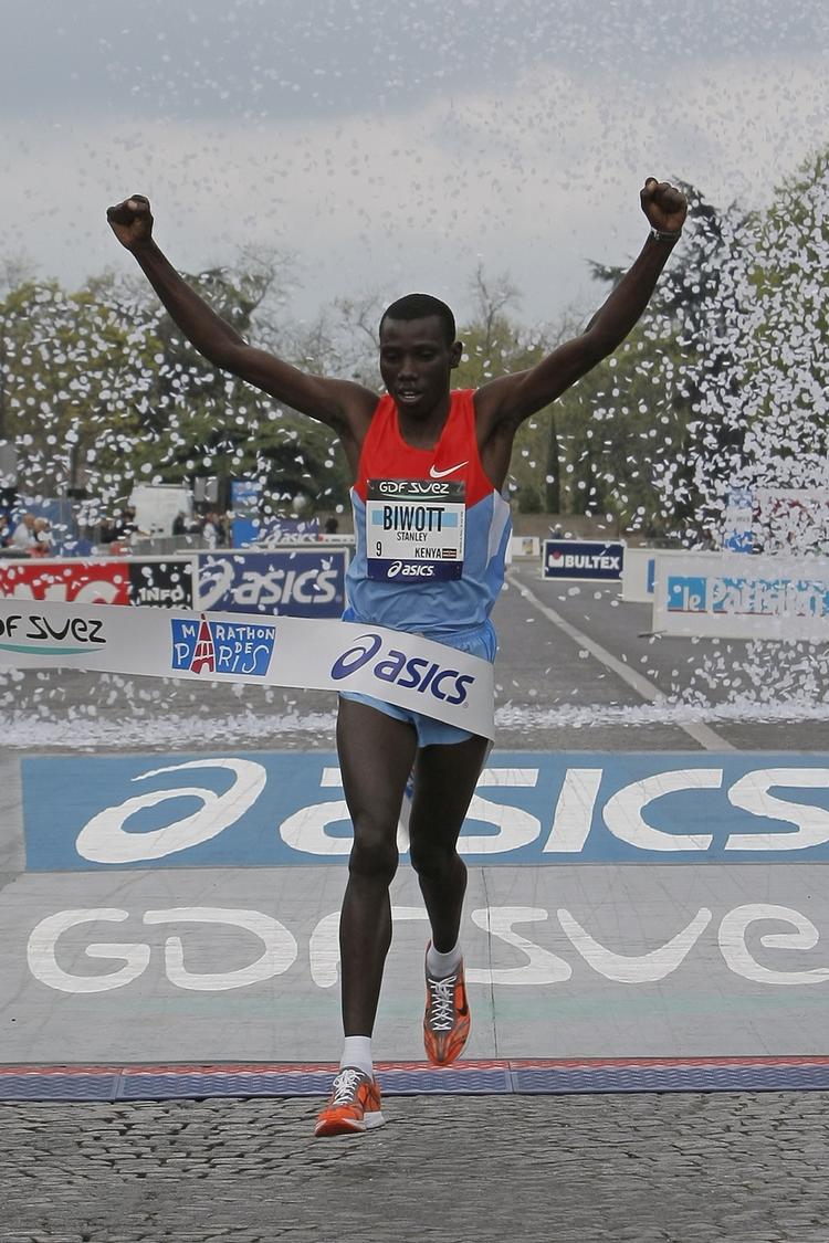 rekord. I Paris satte Stanley Biwott både løbsrekord med 36 sekunder og personbedste med omkring 2 minutter. 