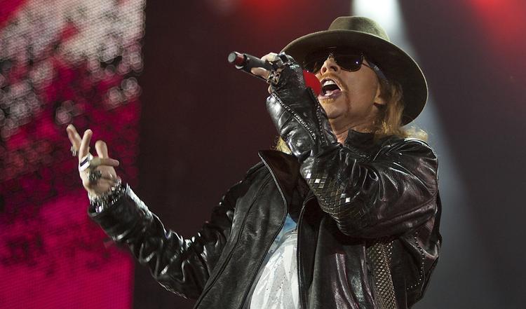 Provo. Axl Rose er aldrig gået af vejen for en god skandale. Senest har han nægtet at lade sig optage i rockens mest fornemme selskab. 