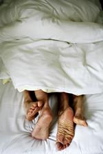 Ni ud af ti danskere mener, at sex er vigtigt eller meget vigtigt for et forhold. Alligevel tør vi ikke rigtigt tale om eventuelle problemer.Arkivfoto: THOMAS BORBERG 