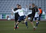 Duel. Søren Larsen AGF og Kenneth Emil Petersen Aab. 