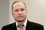 Kontroversielt. Anders Behring Breivik er klar over, at hans angreb på unge socialdemokrater på øen Utøya, var stærkt kontroversielt. Men det var nødvendigt, mener han. 