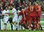 Kaos. Bayern-spillerne var rasende på Marcelo (t.v.) efter infighten, der indtraf i tillægstiden. 