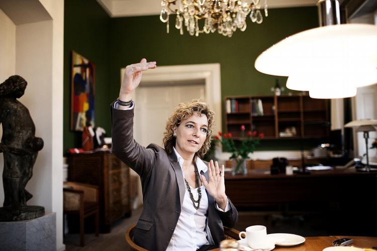 Næse. Undervisningsministeren får kritik i ny rapport fra Rigsrevisionen. 
