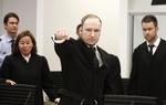 Uvelkommen. Anders Behring Breivik er blevet bedt om ikke at lave sin højreradikale hilsen i retten længere. 