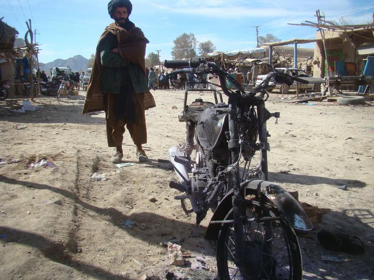 Situationen i floddalen er fortsat meget farlig. I januar 2012 sprængte en selvmordsbomber eksempelvis sig selv i luften ved et brobyggeri tæt på Kajaki. 