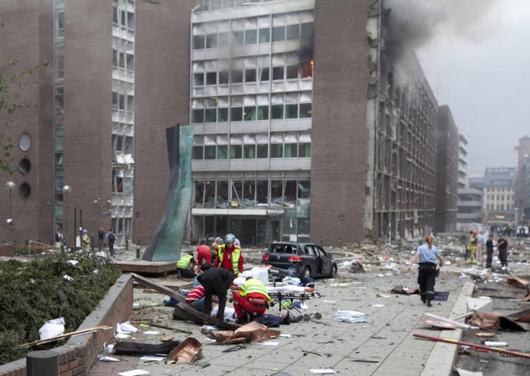 raseret. Otte mennesker mistede livet, da Anders Behring Breiviks bombe detonerede i det indre Oslo kl. 15.26 fredag 22. juli sidste år. 
