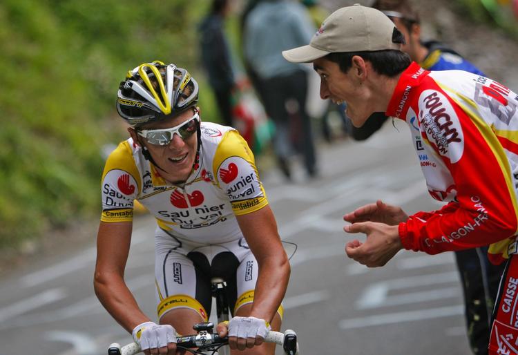 dopet. Riccardo Riccò alene på vej mod toppen på 9. etape af Tour de France i 2008. 