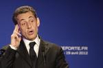 Stemmejagt. Den franske præsident Nicolas Sarkozy har set mange at sine tidligere tilhængere sive til den højre orienterede kandidat Marie Le Pen. Derfor skruer han nu op for en mere indvandrerkritiske retorik. 