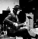 Tilbage. Jack White strækker sine nye stærke sange og lyd tilbage til en anden tid, da teknologien var anderledes. Det gør den ikke mere ægte, men til tider museal. 