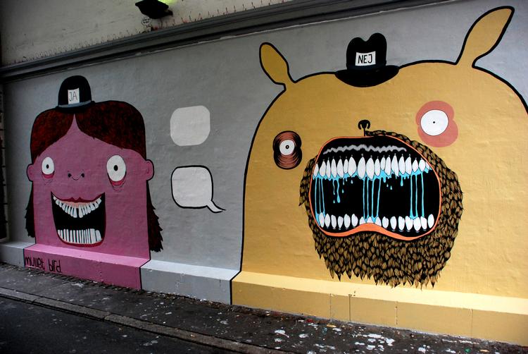 Kunst. Gennem de seneste to år har skiftende kunstnere udsmykket porten, hvor Westend møder Vesterbrogade. Det ene smukke værk er blevet overmalet af det næste. 