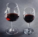 Supervin i denne uges vintest - der er seks glas til en italiensk rødvin fra Irma. 