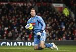 forbud. Thomas Sørensen på mål for Stoke i Premier League. Danskeren er indstillet på at droppe Twitter under EM. 