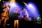 Improvisation. Den newzealandske gruppe Fat Freddy's Drop gæster Danmark to gang til sommer. Det bliver på Voxhall i Århus og Vega i København. Gruppen er blandt andet kendt for det improviserede element i sine koncerter. 